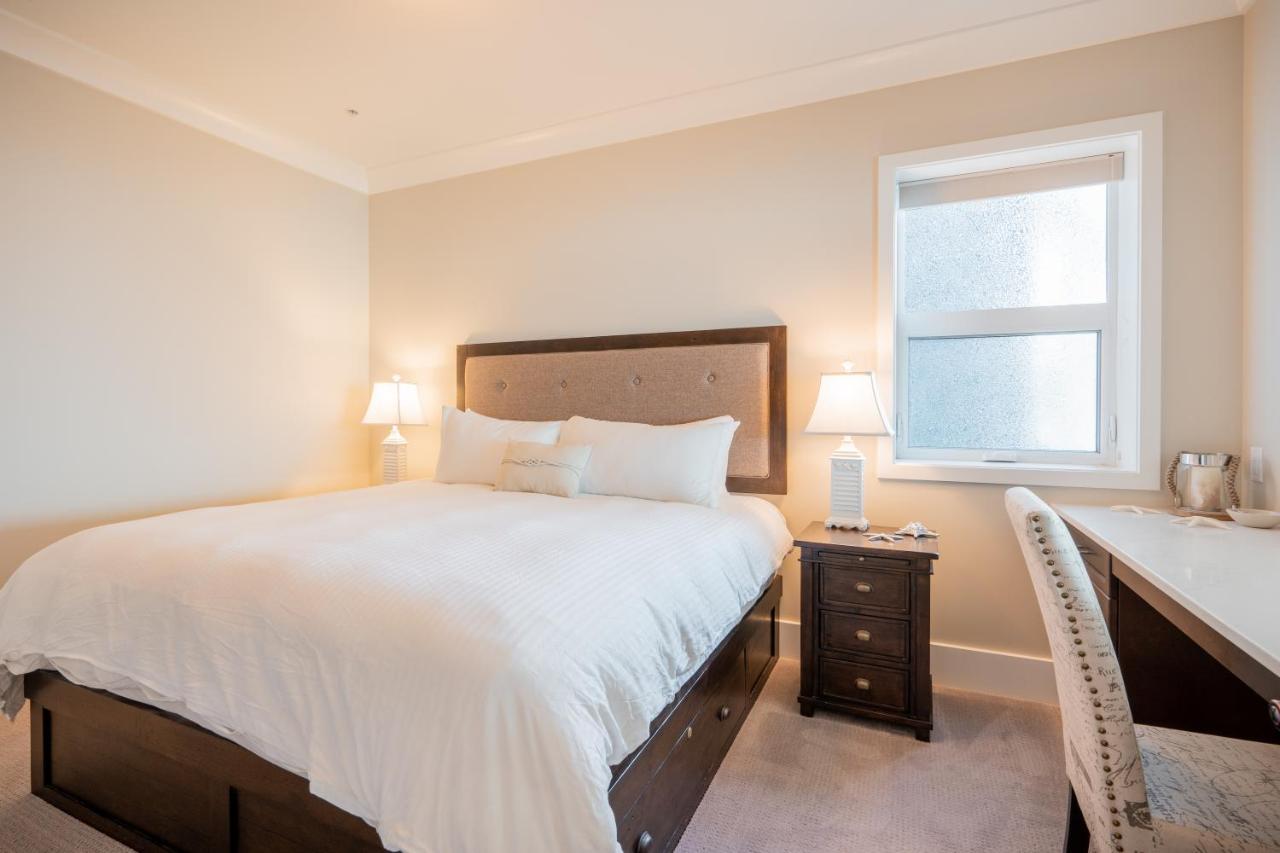 Resort Sookepoint Ocean Sooke