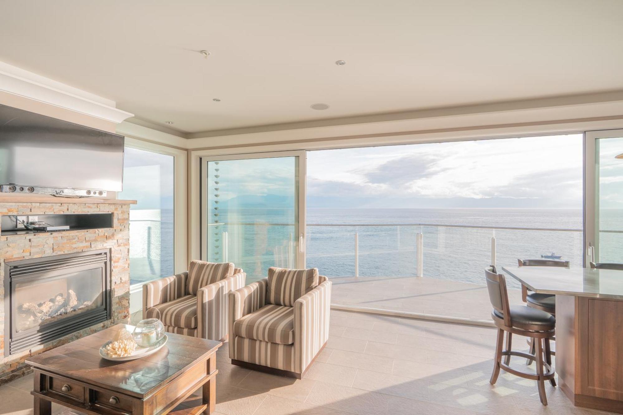 Sookepoint Ocean 4* Sooke